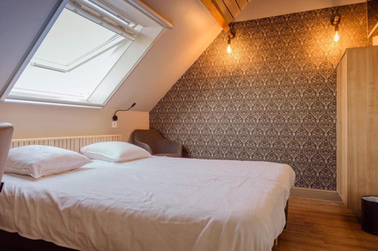 Oud Gemeentehuis Poelkapelle Bagian luar foto